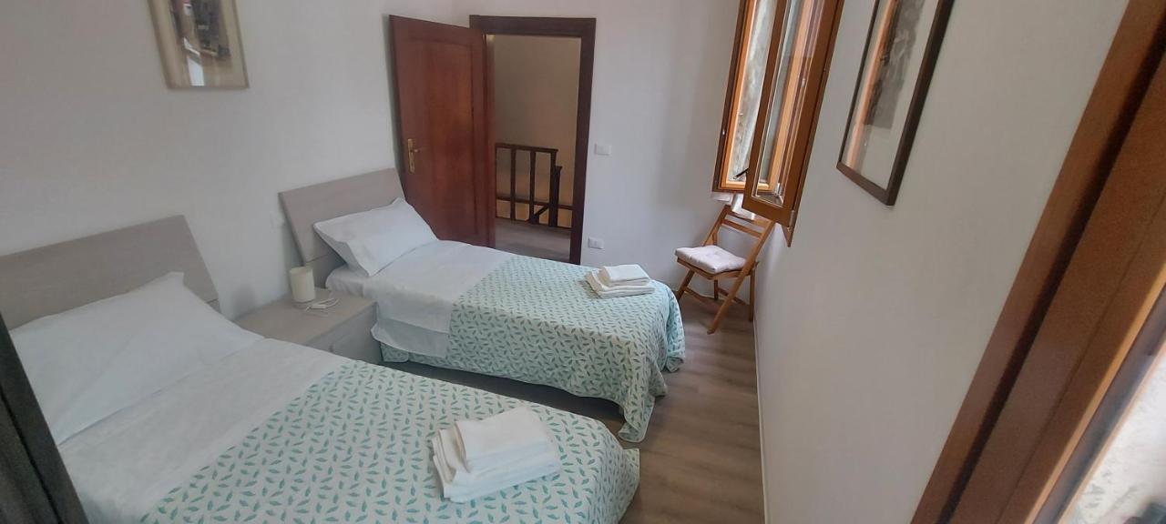 Ca' Venezia Cortese Exteriér fotografie